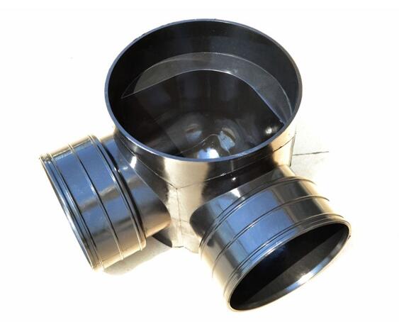 室內的排水管如何接入塑料檢查井？